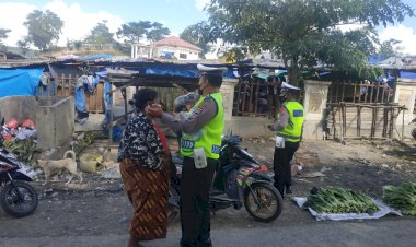 Lantas-Polres-TTU-'Tilang'-Ibu-ibu-di-Pasar