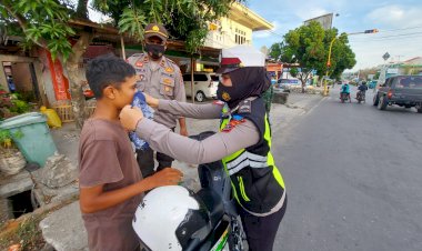 Operasi-Patuh-Ranakah-2021-di-TTU,-Sejumlah-Pengendara-Diberi-Masker