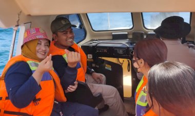 Kunker-ke-Polsek-Insut,-Kapolres-TTU-Cek-Pemeliharaan-Speedboat-dan-Patroli-Laut