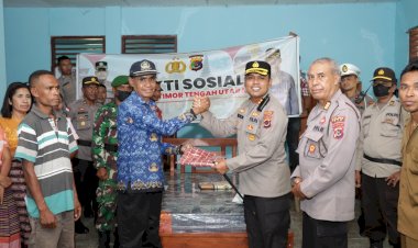 Kapolres-TTU-Beri-Bantuan-Sarana-Tempat-Tidur-untuk-Pastor-Paroki-Fafinesu