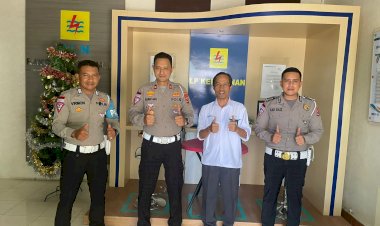 Kasat-Lantas-Polres-TTU-Kunjungi-Kantor-PLN-Cabang-Kefamenanu,-Ini-yang-Dibahas