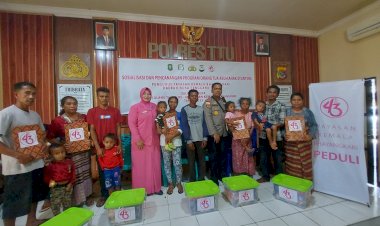 Sosialisasi-Pencanangan-Program-Orang-Tua-Asuh,-Kapolres-TTU-dan-Ketua-YKB-Bantu-Anak-Stunting