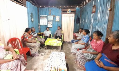 Bhabinkamtibmas-Tubuhue-Selesaikan-Masalah-Ternak-Sapi-Merusak-Tanaman-Warga