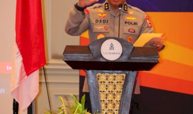 Mabes-Polri-Gelar-Wayang-Kulit-Berlakon-Wahyu-Cakraningrat