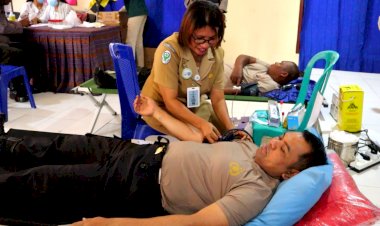 Peringati-Hari-Jadi-ke-72-Humas-Polri,-Polres-TTU-Gelar-Aksi-Donor-Darah