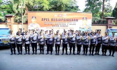 Kadiv-Humas-Tekankan-Beberapa-Hal-Saat-Gelar-Apel-Kesiapsiagaan-Satgas-Humas-Polri--Pengamanan-Nataru