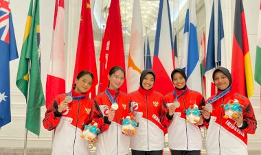 Bikin-Bangga,-Tim-Terjun-Payung-Polri-Raih-Prestasi-di-Kejuaraan-Skydiving-Asia-dan-Dunia