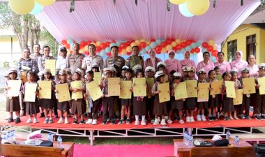 Pelepasan-dan-Pentas-Seni-TK-Kemala-Bhayangkari,-Kapolres-TTU-Tegaskan-Pentingnya-Pendidikan-Spiritual