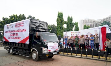 Bakti-Sosial-Dan-Bakti-Kesehatan-Dalam-Rangka-30-Tahun-Pengabdian-AKABRI-1994-Bertemakan-