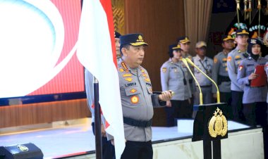 Kapolri-Pimpin-Upacara-Kenaikan-Pangkat-31-Pati-Polri