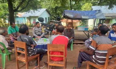 Sentuhan-Kekeluargaan-Bhabinkamtibmas-Kiusili-Redam-Sengketa-Tanah