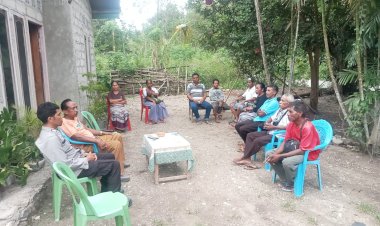 Jaga-Kondusivitas-Wilayah,-Bhabinkamtibmas-Faenake-Gencarkan-Sosialisasi-Kamtibmas