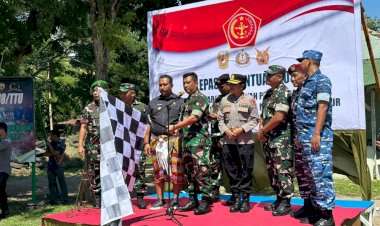 BINFUNGTASWILNAS-2025:-Sinergitas-TNI–Polri-dan-Pemda-Wujudkan-Kepedulian-di-Perbatasan-TTU