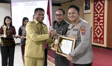 Polda-NTT-Raih-Predikat-“Menuju-Informatif”-di-Anugerah-Keterbukaan-Informasi-Publik-2025