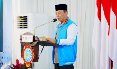 Kapolri-di-Hadapan-Buruh:-Satukan-Tekad-dan-Barisan-untuk-Wujudkan-Indonesia-Emas-2045! 