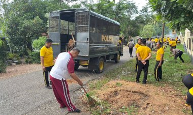 Wujudkan-Lingkungan-Kerja-yang-Asri,-Polres-TTU-Gelar-Aksi-
