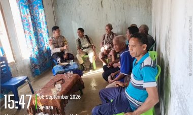 Patroli-Dialogis-Polsubsektor-Bikomi-Utara-Perkuat-Rasa-Aman-Masyarakat-di-Wilayah-Perbatasan