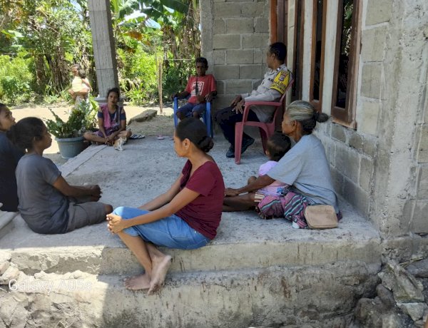 Cegah Gangguan Kamtibmas, Bhabinkamtibmas Kelurahan Tubuhue Ingatkan Warga Bahaya Miras dan Bijak Bermedsos