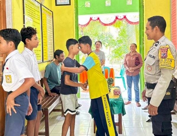 Lewat Pendekatan Humanis, Bhabinkamtibmas Damaikan Siswa yang Terlibat Perkelahian