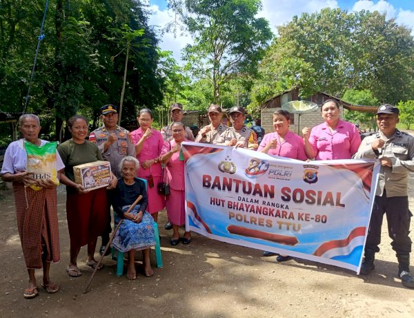 Sambut HUT Bhayangkara ke-80: Polsek Noemuti Salurkan Bantuan Sosial, Wujud Nyata Kepedulian Polri Bagi Masyarakat