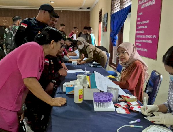 Polres TTU Gelar Bakti Kesehatan Donor Darah, Menyambut HUT Bhayangkara ke-80