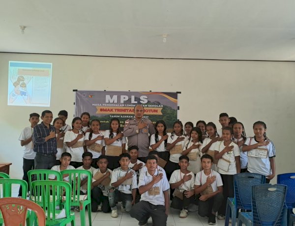 Kanit Binmas Bekali Siswa Baru SMAK Trinitas Nenotun Edukasi Anti-Bullying, Bahaya Narkoba, dan Motivasi Hidup Optimis