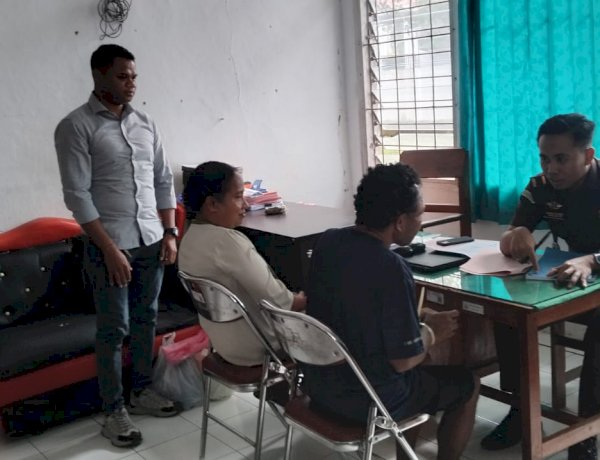 Unit PPA Satreskrim Polres TTU Resmi Melaksanakan Pelimpahan Tahap II Tersangka Kasus Asusila ke Kejaksaan Negeri Kefamenanu.