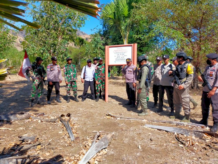 Polsek Insana Utara Bersama TNI Lakukan Patroli di Perbatasan Negara