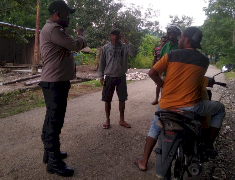 Jelang Pilkades, Anggota Polsek Biboki Selatan Rutin Lakukan Patroli Kamtibmas