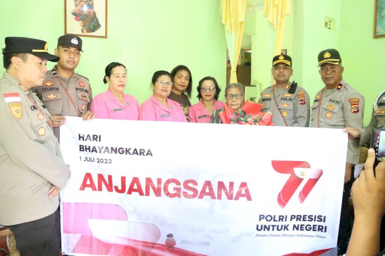 Kapolres TTU Pimpin Anjangsana ke rumah Para  Purnawirawan dan Warakawuri