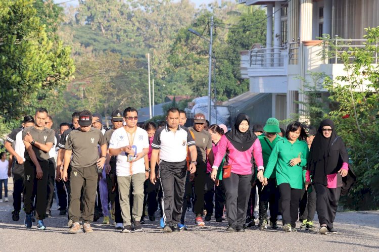 Olahraga Bersama Berjalan Meriah, Kapolres TTU :  Kita Berbahagia di Hari Bhayangkara ke-77