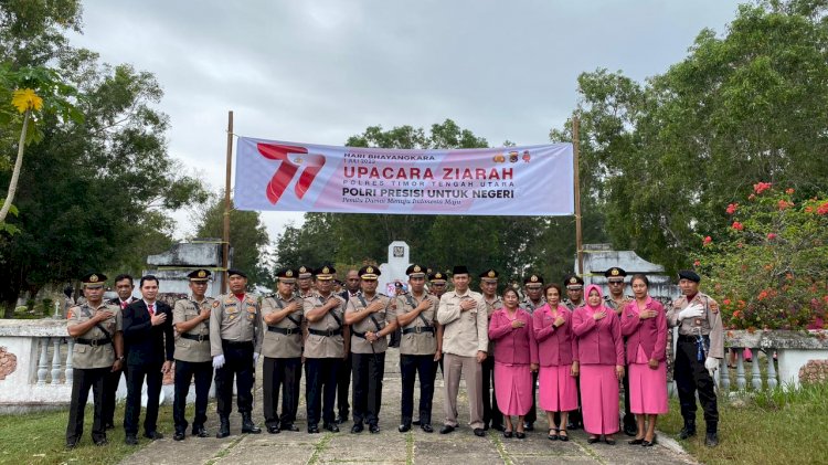 Kapolres TTU Jadi Inspektur Upacara dalam Kegiatan Ziarah Bersama di TMP Cendana Loka