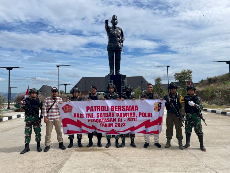 TNI dan Anggota Polri di Pos Napan Polres TTU Lakukan Patroli Bersama di Perbatasan RI-RDTL