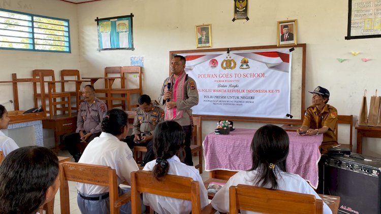 Sambut HUT Polwan ke-75, Polwan Polres TTU Gelar Polwan Goes to School