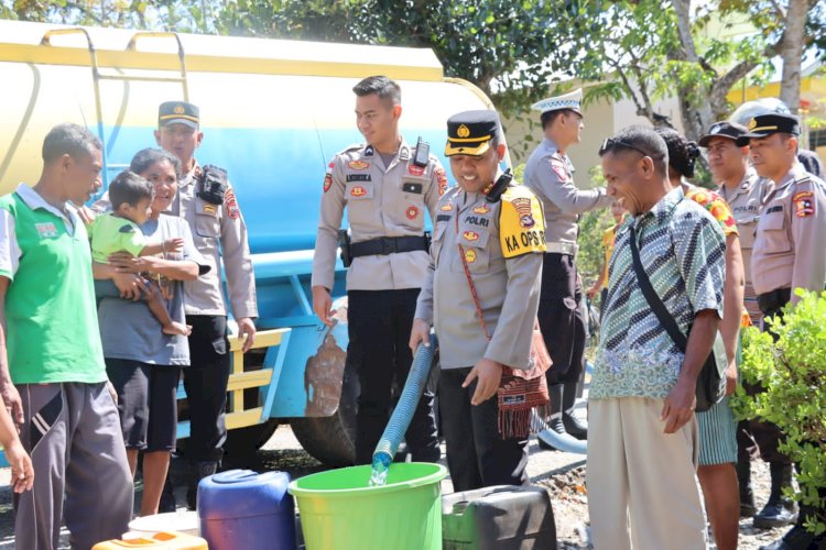 Gerak Cepat Polres TTU Bantu Air Bersih dan Pengobatan Gratis di Desa Amol