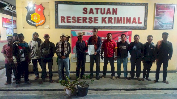 Polres TTU Berhasil Mediasi Tenaga Kerja Asal Jawa Barat yang Bekerja di PLBN Napan dengan Pihak Perusahaan