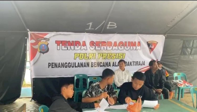 Bantu Anak-Anak Korban Longsor Humbahas Ujian Semester, Polda Sumut Dirikan Tenda Serba Guna