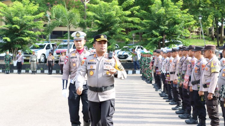 Pimpin Apel Gelar Pasukan Operasi Kepolisian Terpusat Lilin Turangga 2023, Kapolres TTU: Seluruh Personel Berikan Pelayanan Terbaik