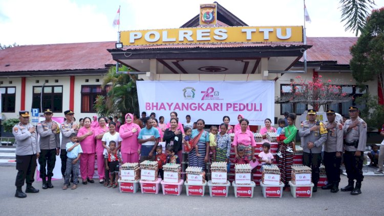 Sambut HUT ke-78 Bhayangkara, Polres TTU Salurkan Bantuan untuk Pensiunan Polri/PNS Polri, Warakawuri, Stunting dan Kaum Disabilitas