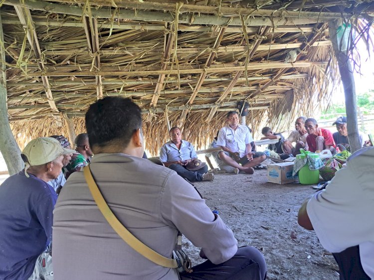 Brigpol Ruslin Gencarkan Sosialiasi Anti-Premanisme, Wujud Komitmen Polri Dekat dengan Warga Humusu Oekolo