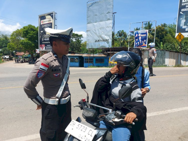 Memasuki Hari Ke-8, Polres TTU Pastikan Operasi Zebra Turangga 2025 Berjalan Kondusif dan Lancar