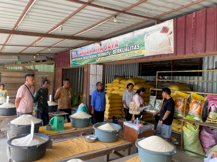 Jaga Stabilitas Harga dibulan Ramadhan, Satgas Saber Harga Polres TTU Gelar Sidak Pasar Tradisional hingga Ritel Modern