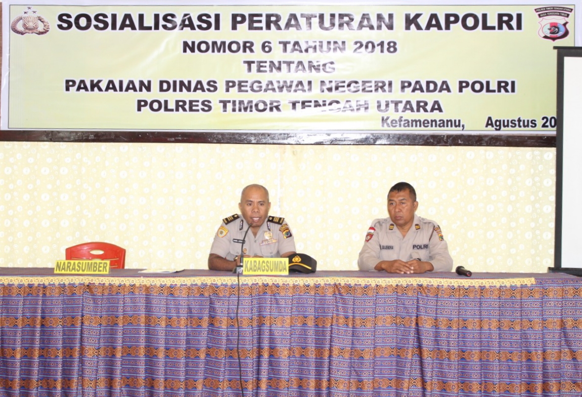 BAGSUMDA POLRES TTU LAKUKAN SOSIALISASI PERKAP PEKAIAN DINAS DILINGKUNGAN POLRI